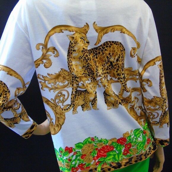 Cheetah w Cubs Top - Picture 2 of 8